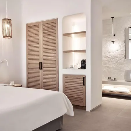 Отель Radisson Blu Euphoria Resort, Mykonos Кало-Ливади