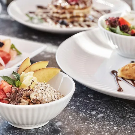 Radisson Blu Euphoria Resort, Mykonos Кало-Ливади