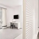 Radisson Blu Euphoria Resort, Mykonos Playa Kalo Livadi