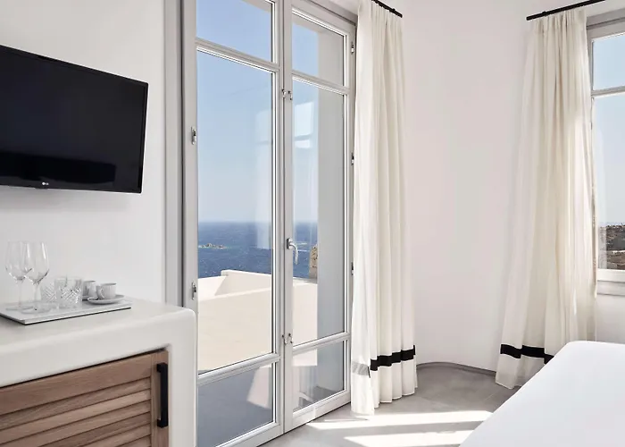 Radisson Blu Euphoria Resort, Mykonos 5*