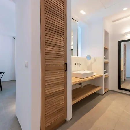Radisson Blu Euphoria Resort, Mykonos 5*