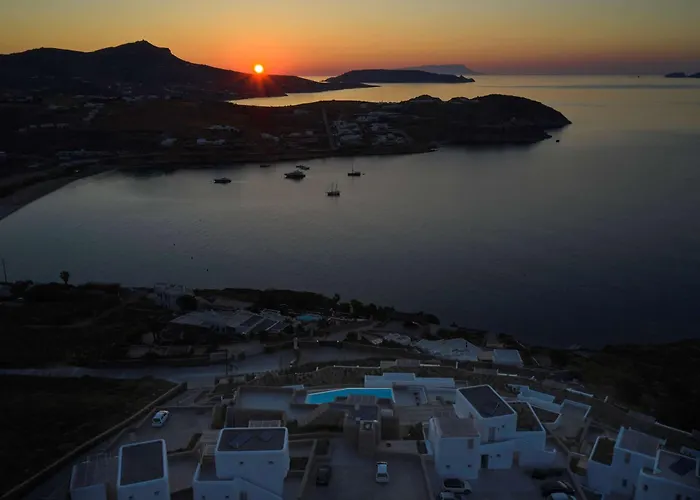 Hotel Radisson Blu Euphoria Resort, Mykonos 5*