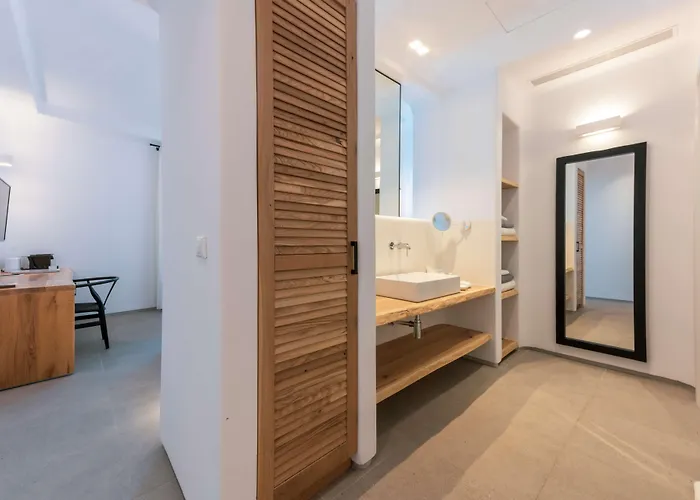 Radisson Blu Euphoria Resort, Mykonos 5*